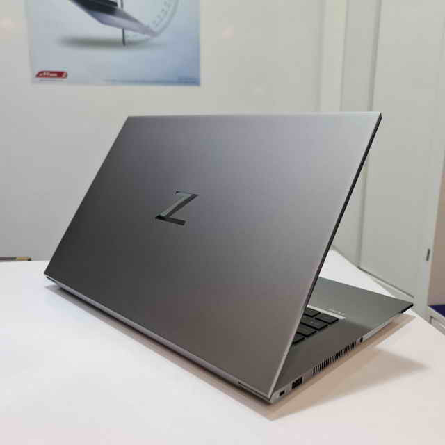 لپ تاپ اچ پی جعبه باز زدبوک 15 اینچی HP ZBook Studio G8