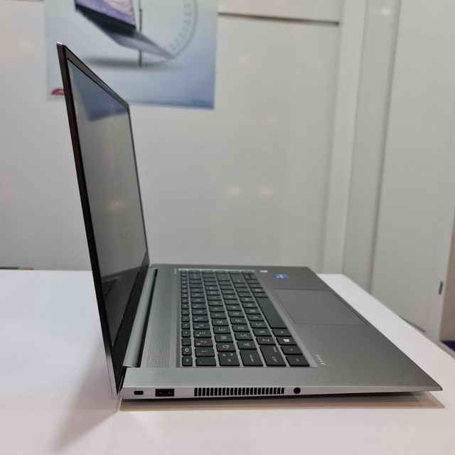 لپ تاپ اچ پی جعبه باز زدبوک 15 اینچی HP ZBook Studio G8