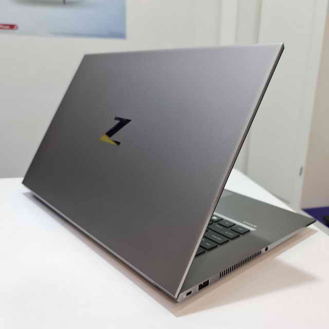 لپ تاپ اچ پی جعبه باز زدبوک 15 اینچی HP ZBook Studio G8
