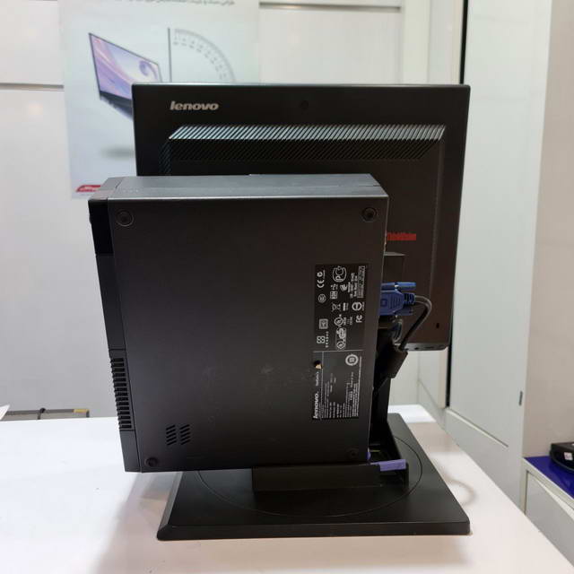 دسکتاپ مینی کیس لنووو کارکرده با مانیتور Lenovo ThinkCenter M90p USFF