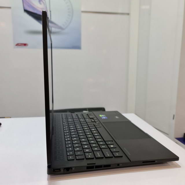 لپ تاپ جعبه باز اچ پی HP Omen 16