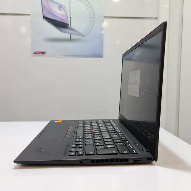 لپ ‌تاپ لنوو استوک Lenovo Thinkpad X1 Carbon